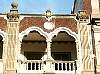 city_guad02_112402-3.jpg